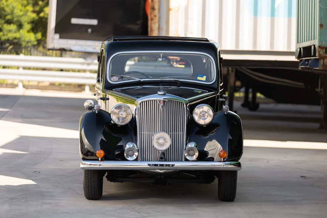 1949 Rover - Image 2 of 31