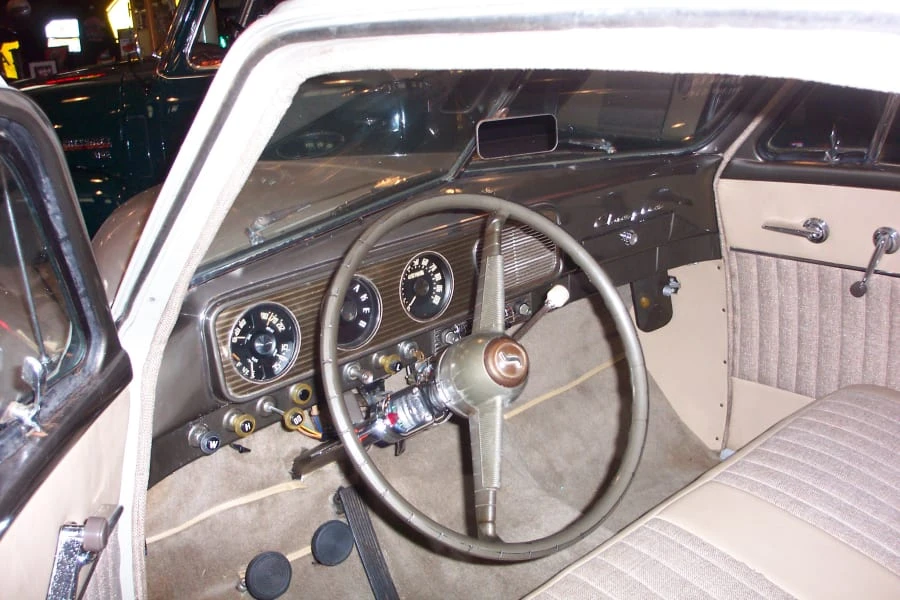 1949 Studebaker Commander - Image 4 of 5