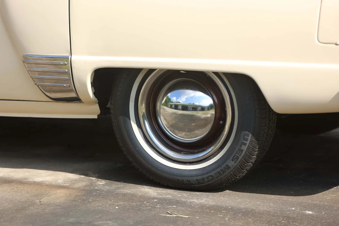 1949 Studebaker Champion - Image 11 of 31
