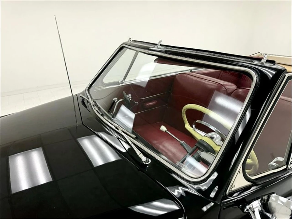 1949 Studebaker Commander - Image 18 of 31