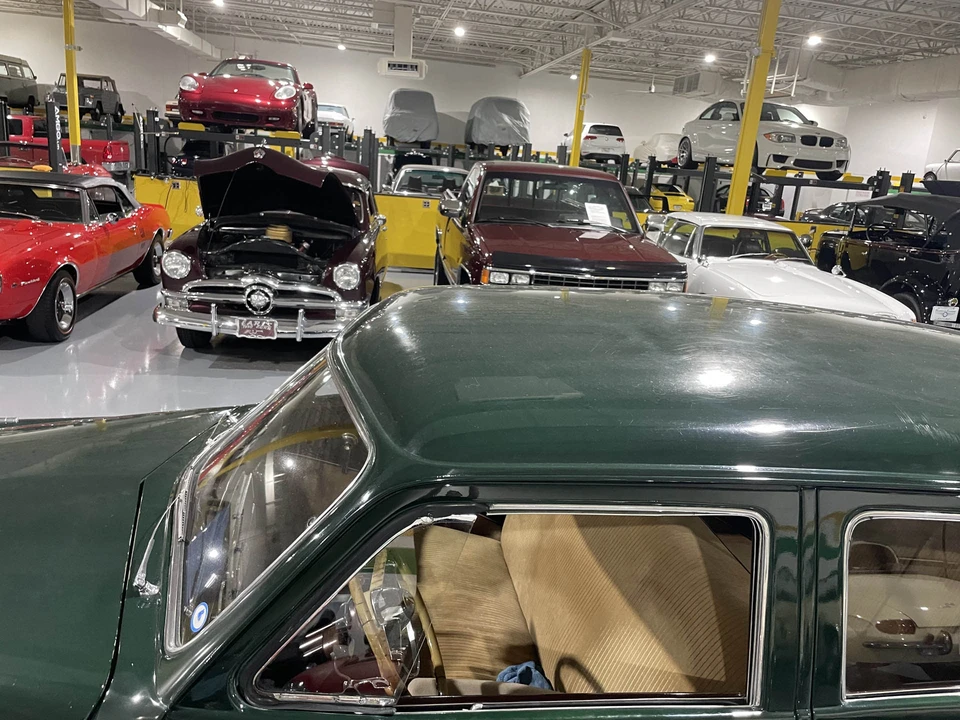 1949 Studebaker Commander - Image 13 of 31