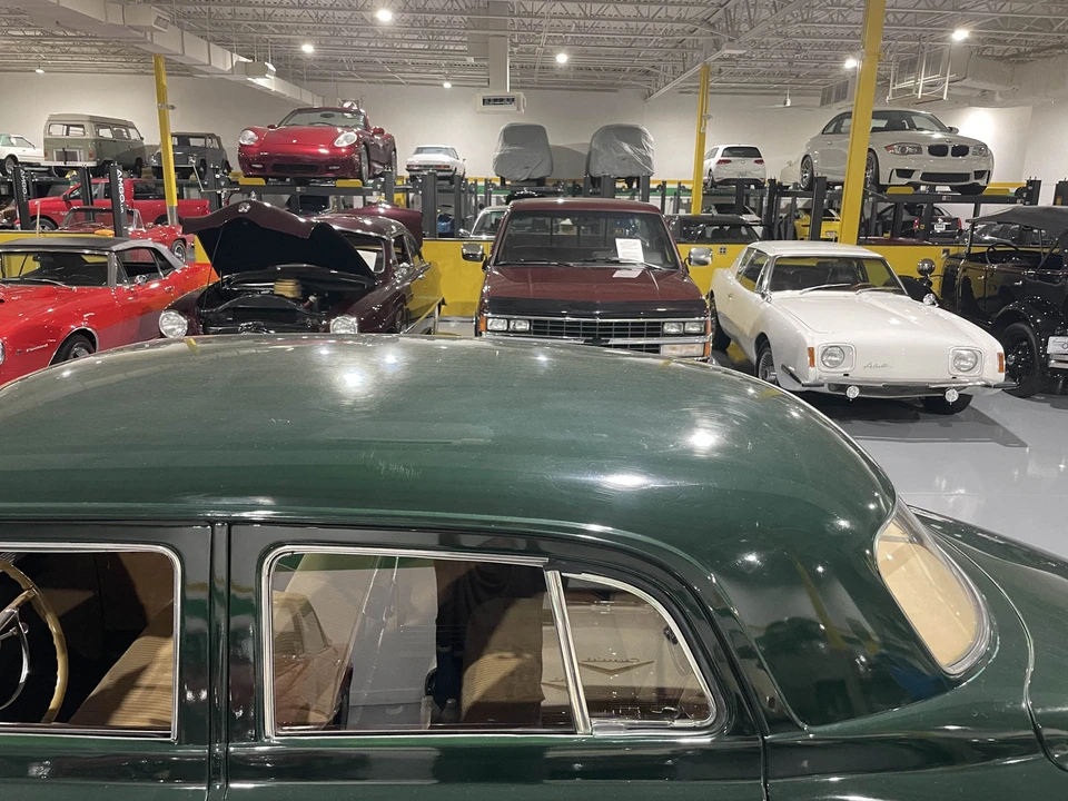 1949 Studebaker Commander - Image 16 of 31
