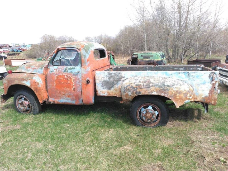 1949 Studebaker 2R/3R - Image 2 of 11