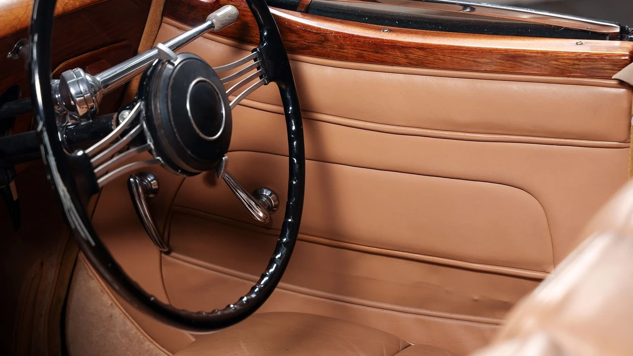 1949 Triumph 2000 Roadster - Image 16 of 31