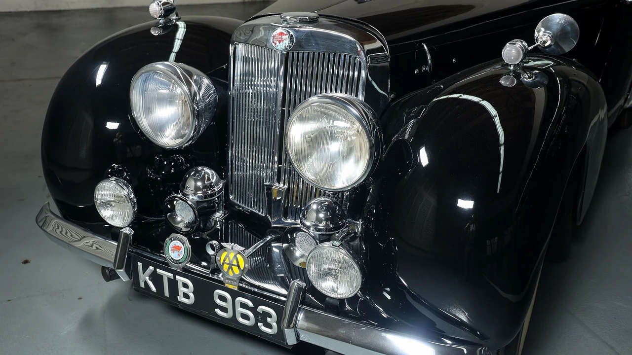 1949 Triumph 2000 Roadster - Image 7 of 31