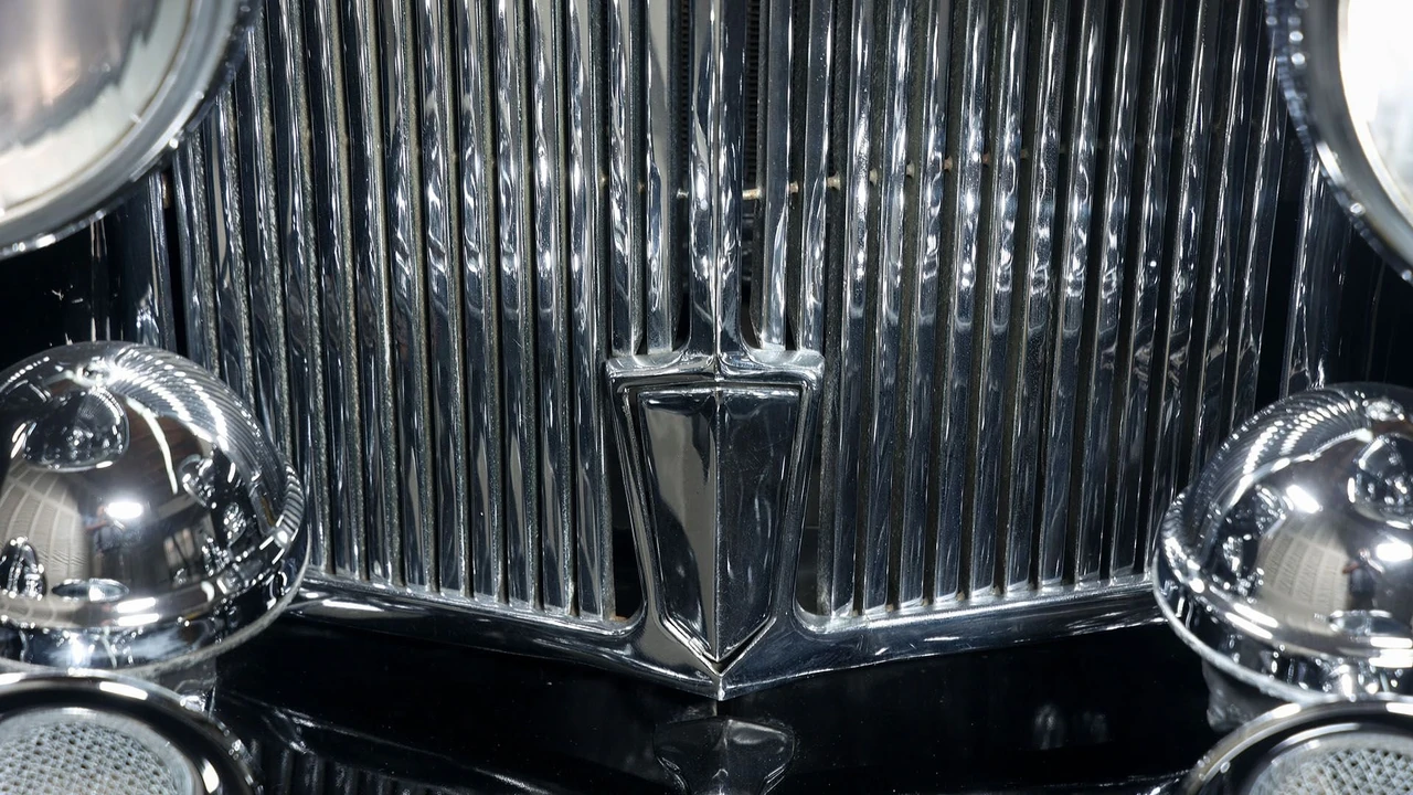 1949 Triumph 2000 Roadster - Image 10 of 31