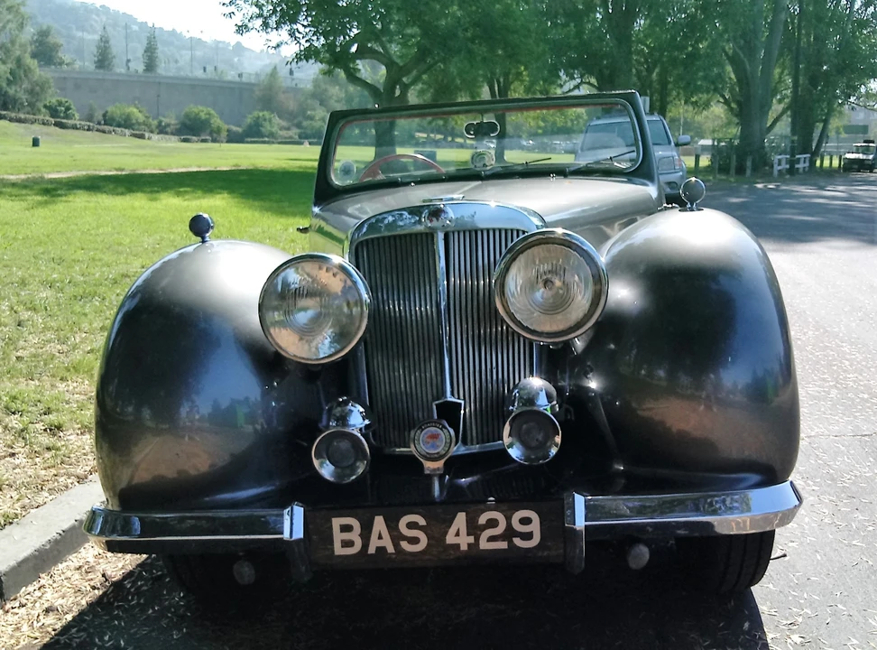 1949 Triumph 2000 Roadster - Image 10 of 31
