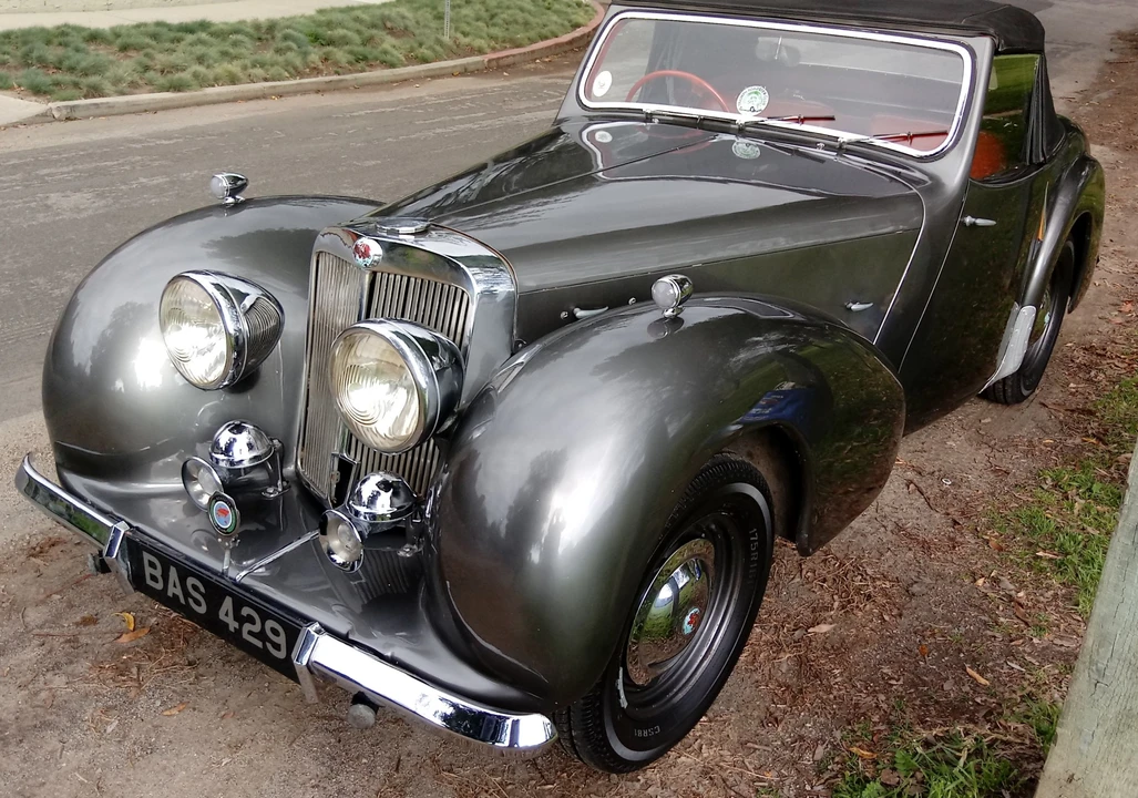 1949 Triumph 2000 Roadster - Image 3 of 31