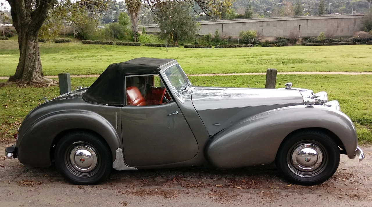 1949 Triumph 2000 Roadster - Image 9 of 31