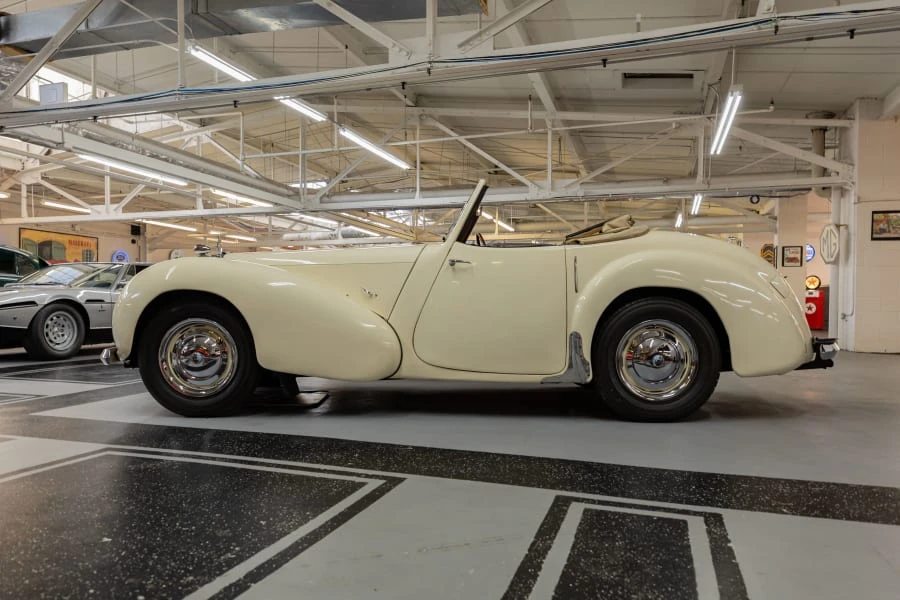 1949 Triumph 2000 Roadster - Image 2 of 29