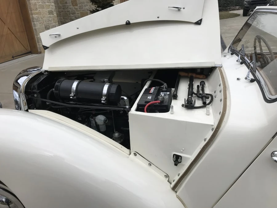 1949 Triumph 2000 Roadster - Image 8 of 12