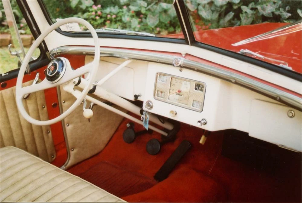 1949 Willys Jeepster - Image 4 of 4