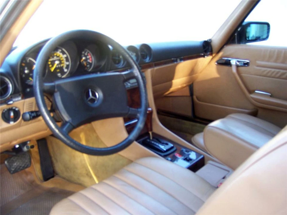 1949 Willys Jeepster - Image 4 of 5