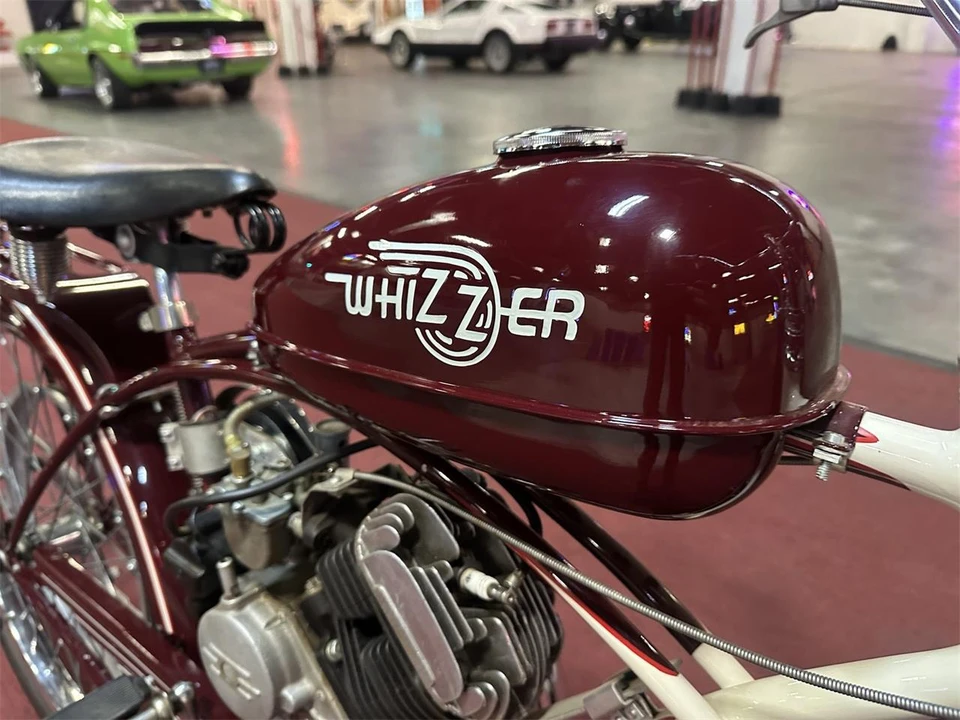 1949 Whizzer - Image 11 of 12