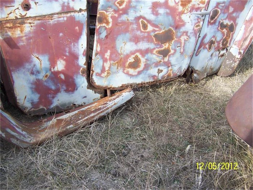 1949 Willys Jeepster - Image 6 of 14
