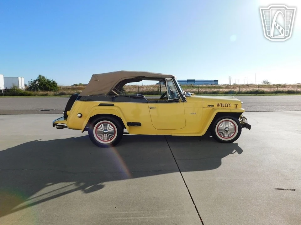 1949 Willys Jeepster - Image 4 of 12