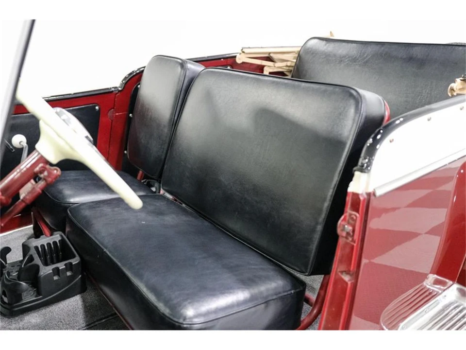 1949 Willys Jeepster - Image 16 of 28