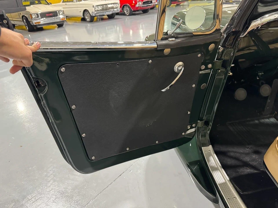1949 Willys Jeepster - Image 28 of 31