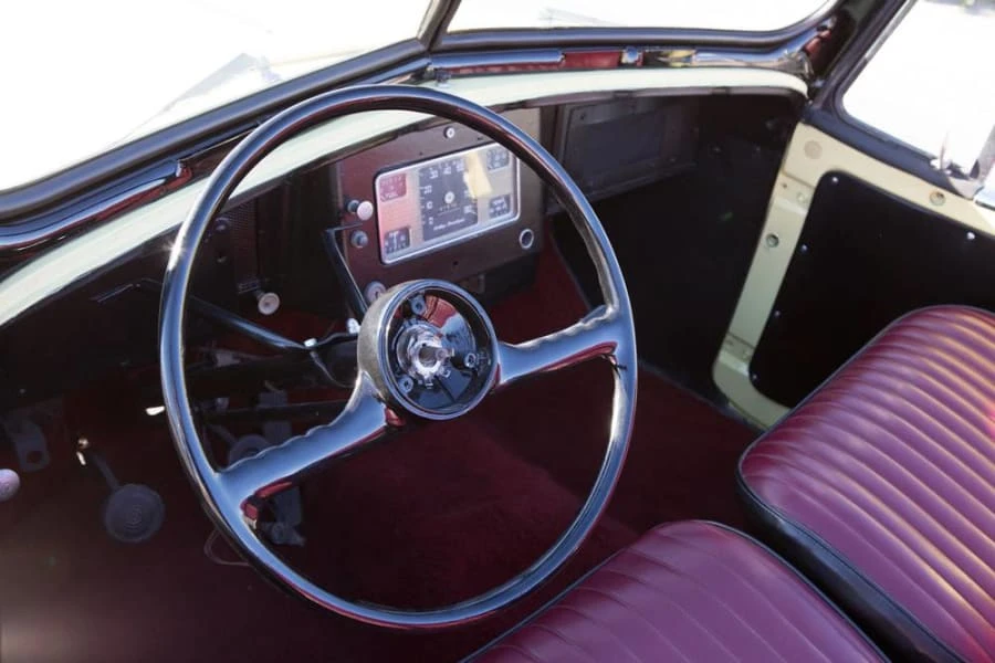 1949 Willys Jeepster - Image 4 of 11