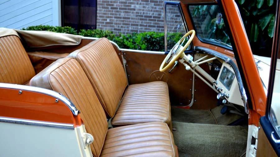 1949 Willys Jeepster - Image 5 of 8