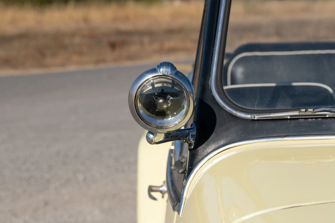 1949 Willys Jeepster - Image 28 of 31