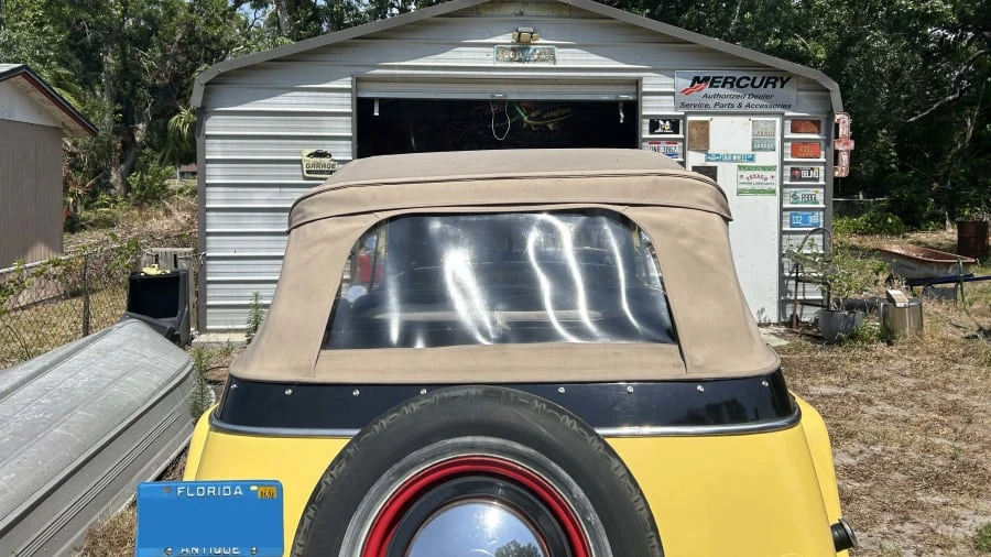1949 Willys Jeepster - Image 5 of 11