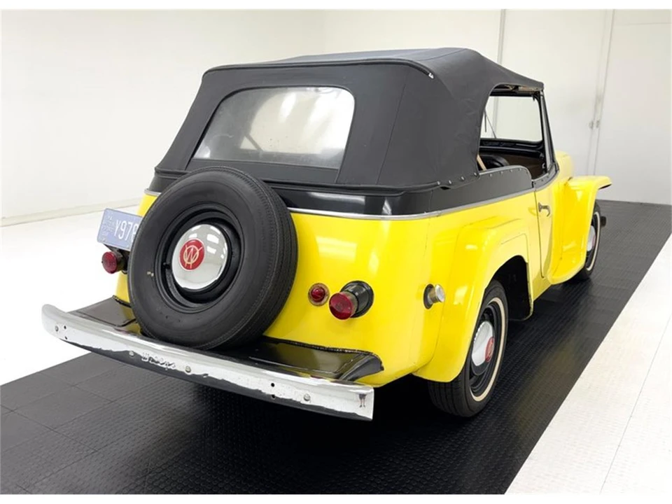 1949 Willys Jeepster - Image 8 of 31