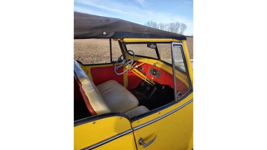1949 Willys Jeepster - Image 4 of 5
