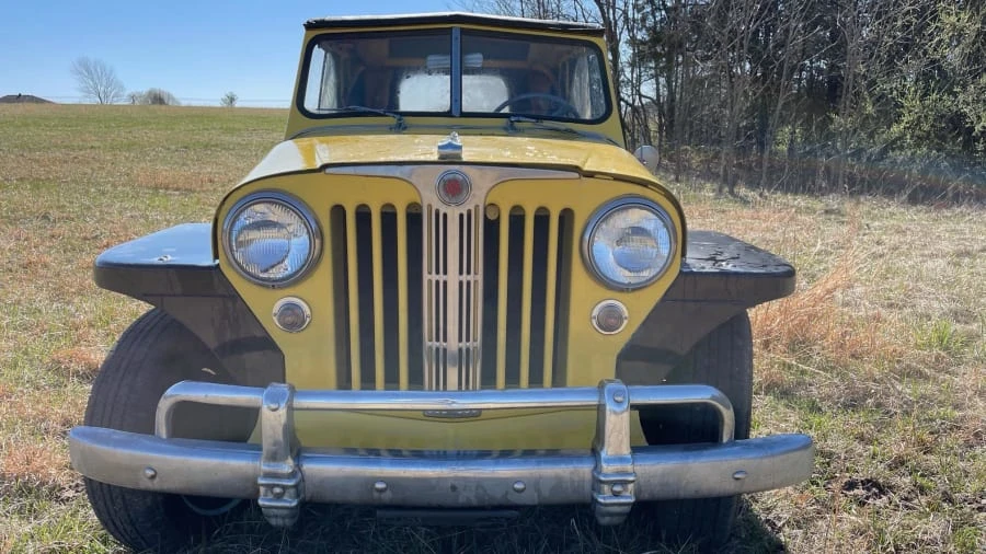 1949 Willys Jeepster - Image 7 of 10
