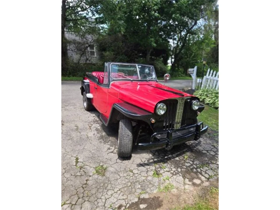 1949 Willys Jeepster - Image 9 of 10