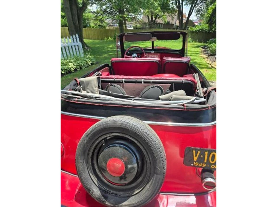 1949 Willys Jeepster - Image 6 of 10