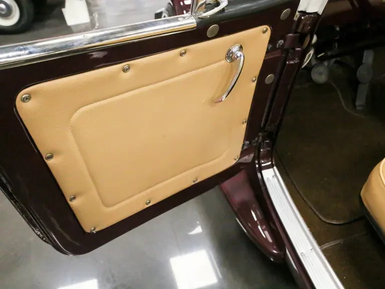 1949 Willys Jeepster - Image 28 of 31