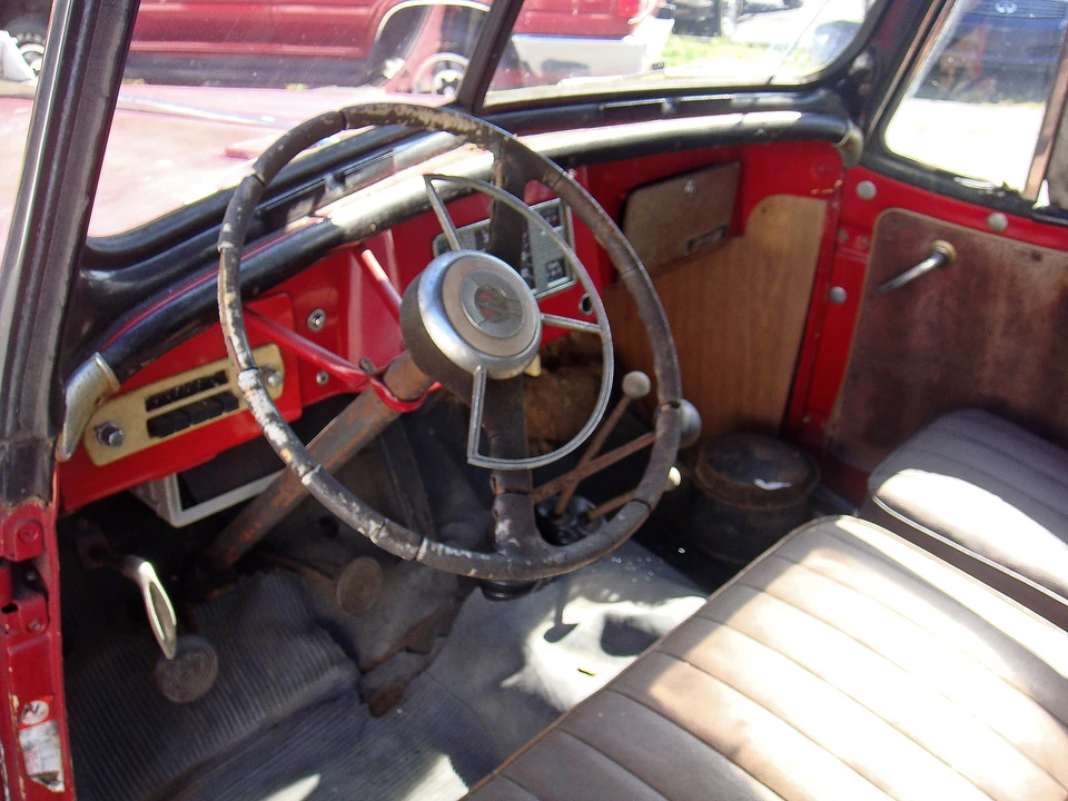 1949 Willys Jeepster - Image 2 of 2
