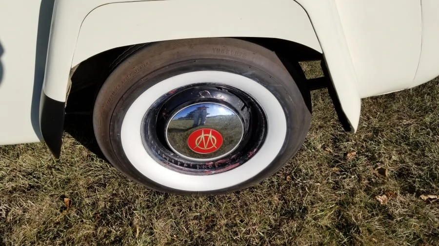 1949 Willys Jeepster - Image 9 of 12