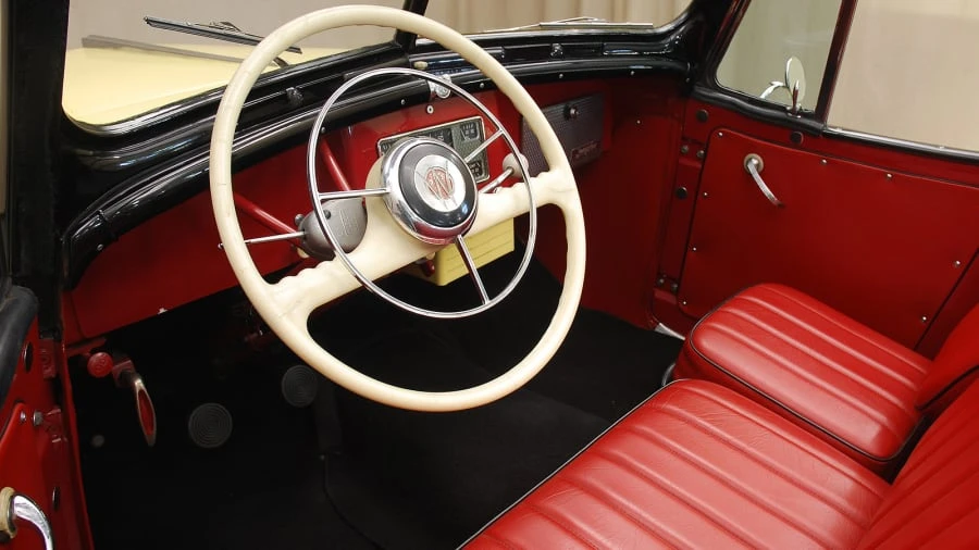 1949 Willys Jeepster - Image 5 of 12