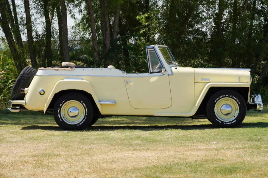 1949 Willys Jeepster - Image 28 of 31