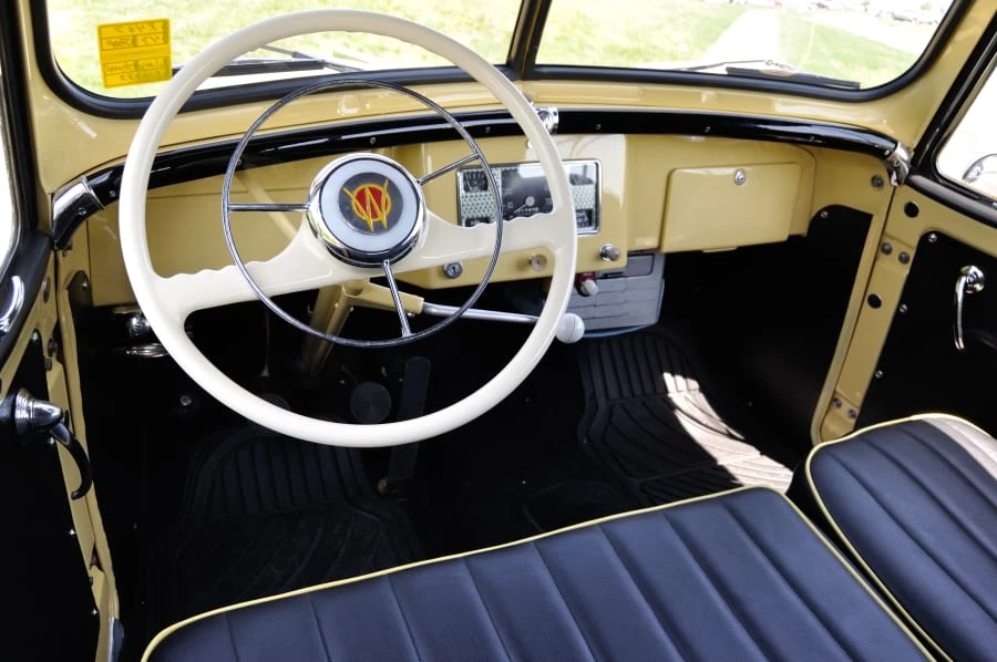 1949 Willys Jeepster - Image 3 of 12