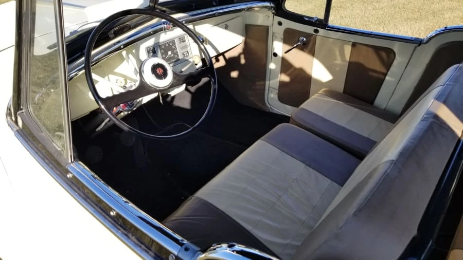 1949 Willys Jeepster - Image 4 of 12