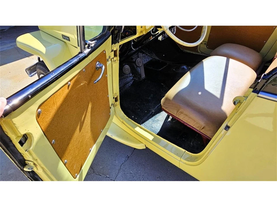 1949 Willys Jeepster - Image 9 of 31