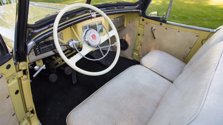 1949 Willys Jeepster - Image 4 of 12