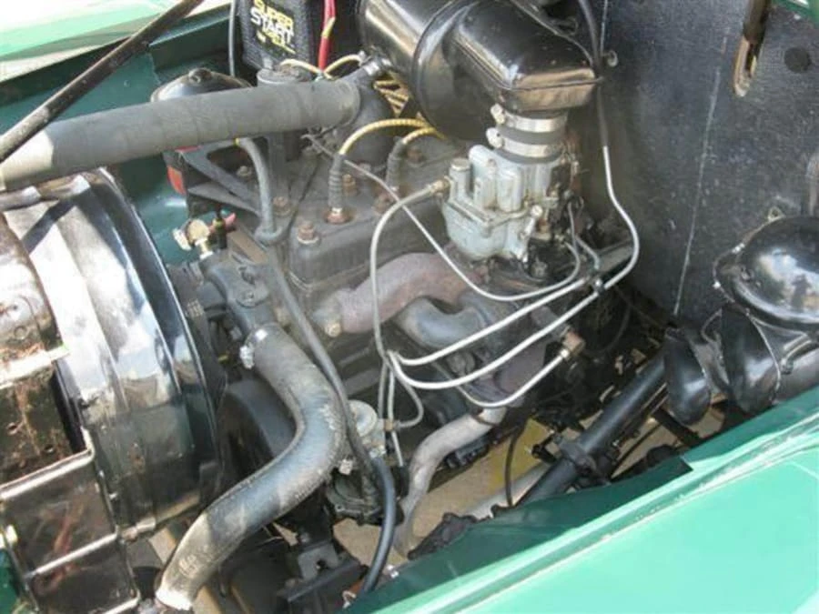 1949 Willys Jeepster - Image 4 of 4
