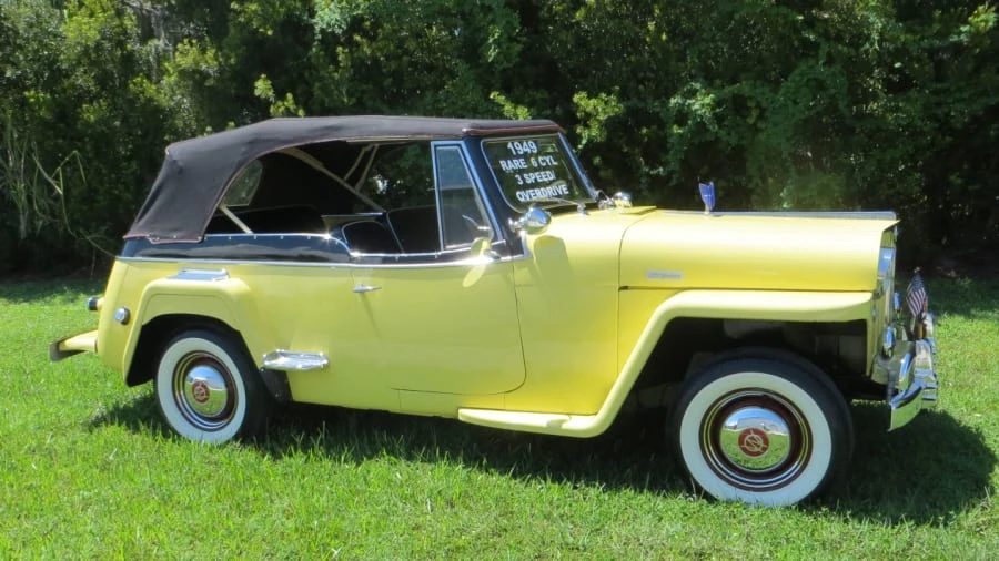 1949 Willys Jeepster - Image 2 of 9