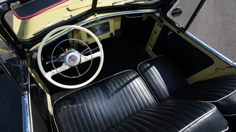 1949 Willys Jeepster - Image 4 of 12
