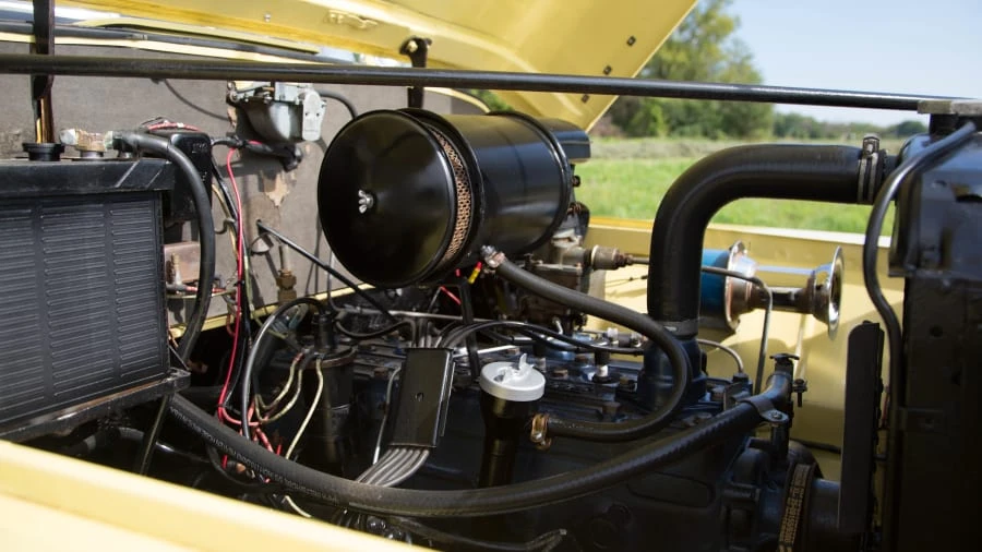 1949 Willys Jeepster - Image 7 of 12