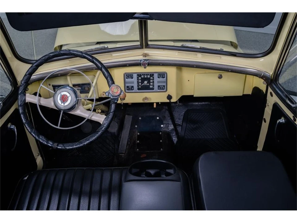 1949 Willys Jeepster - Image 14 of 31