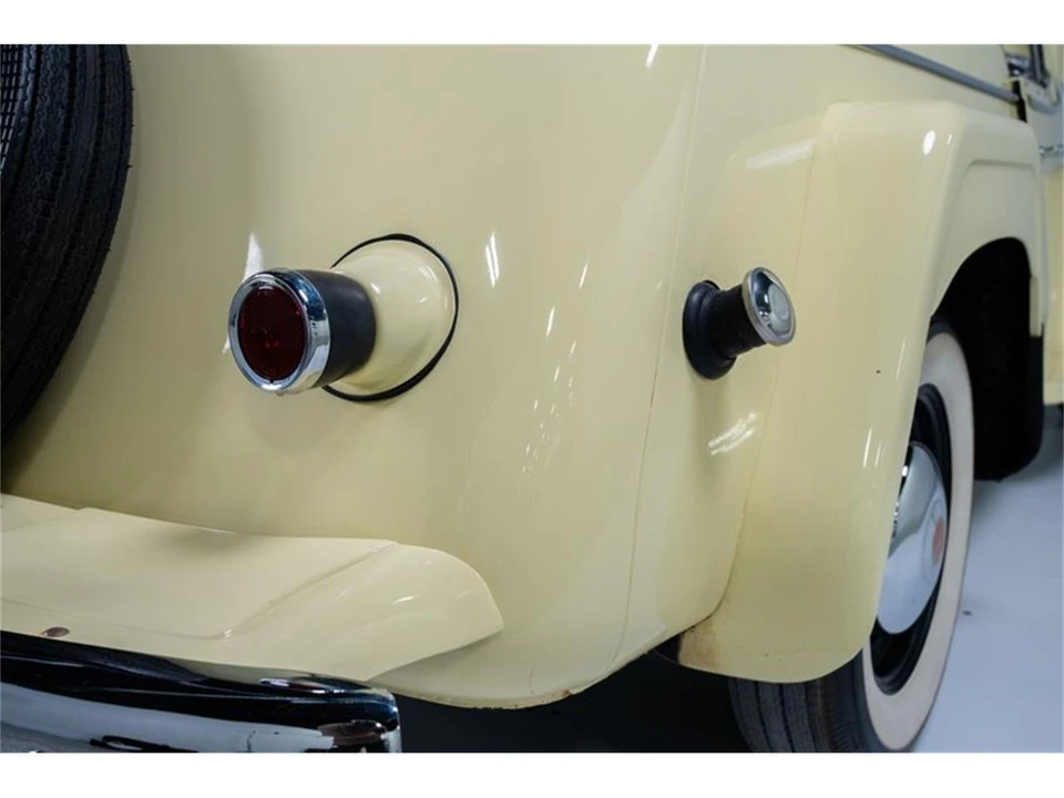 1949 Willys Jeepster - Image 20 of 31