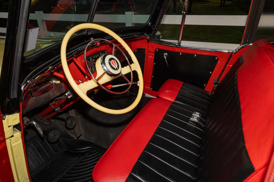 1949 Willys Jeepster - Image 21 of 31