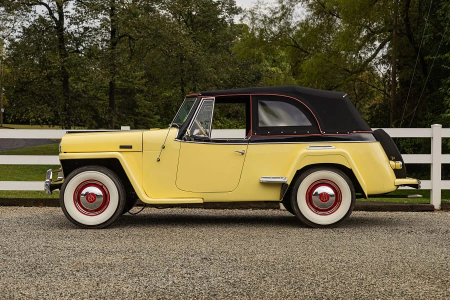 1949 Willys Jeepster - Image 2 of 31