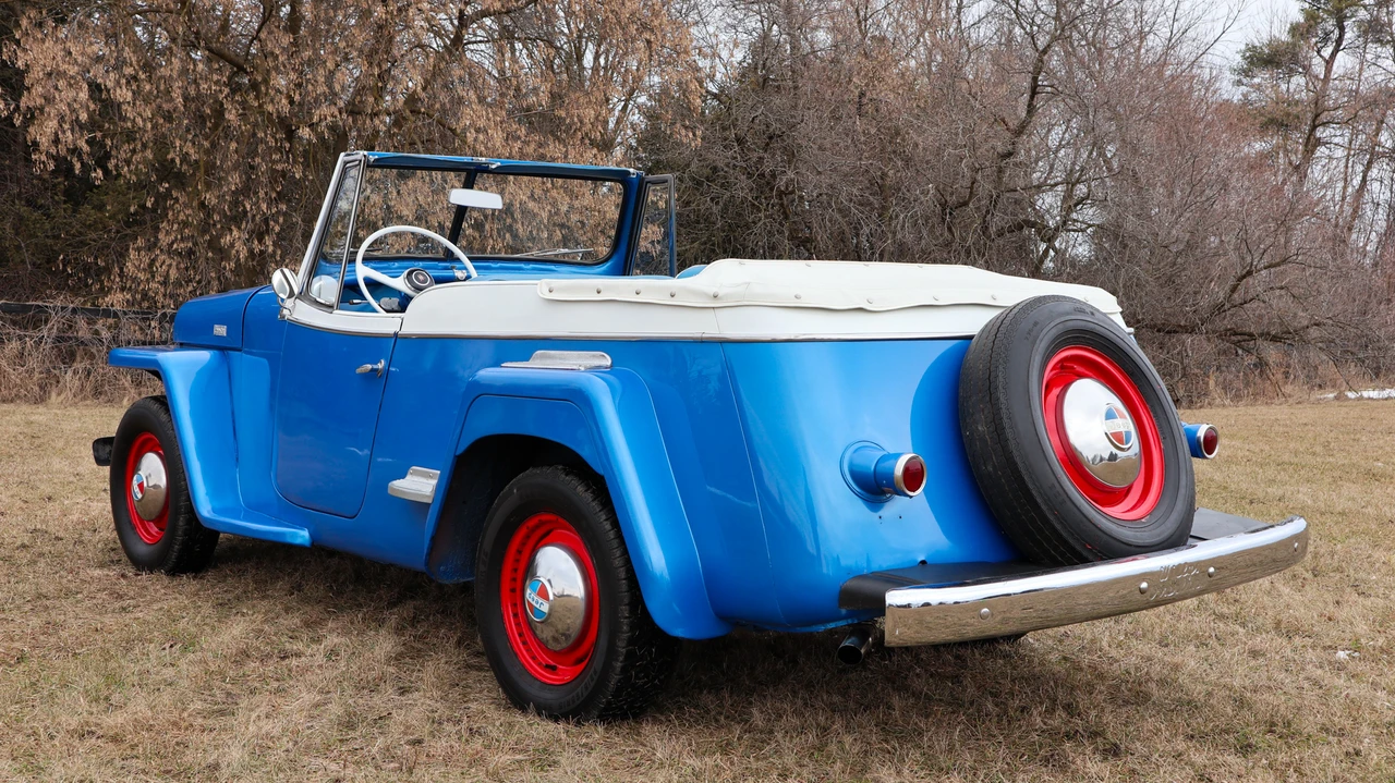 1949 Willys Jeepster - Image 17 of 31