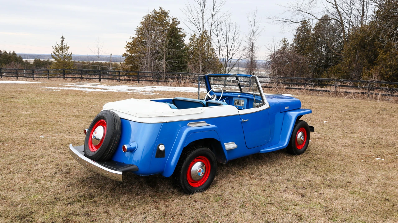 1949 Willys Jeepster - Image 28 of 31